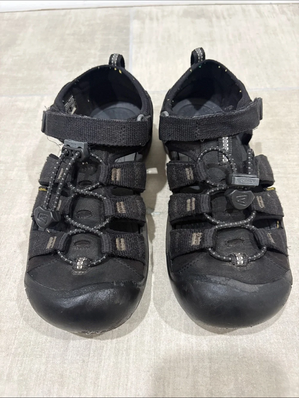 Keen Kids Closed-Toe Outdoor Sandals, size 3